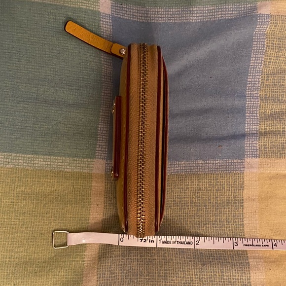 Kate Spade Wallet - Picture 6 of 9